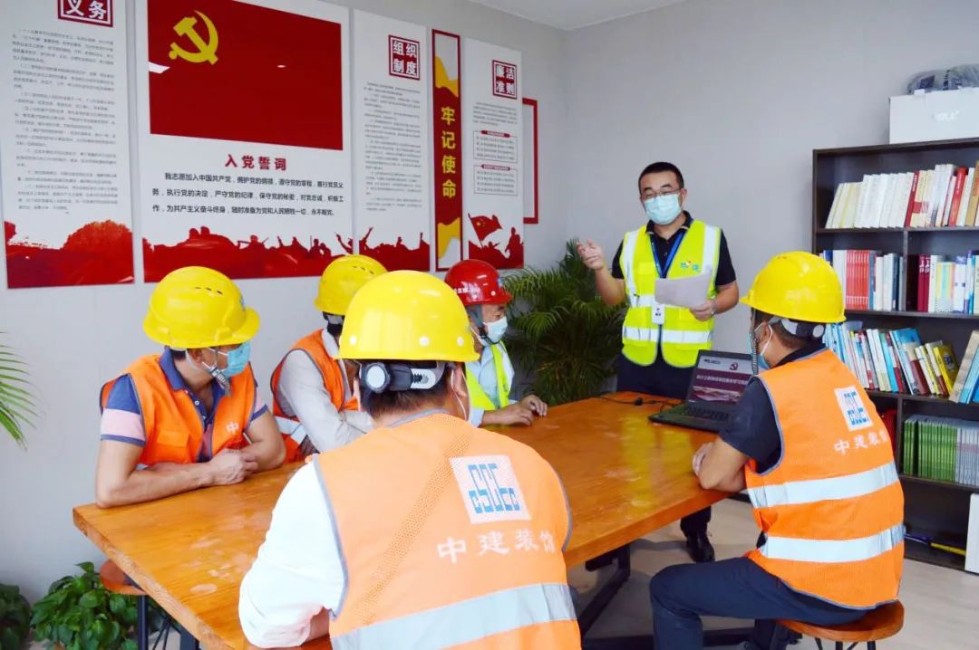 5九游会老哥俱乐部登录装饰.jpg
